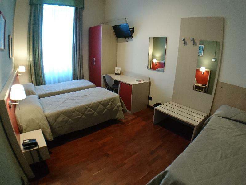 Quality Dock Milano Hotel 3*